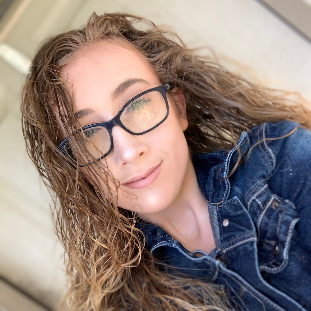 Meet your Posher, Katie